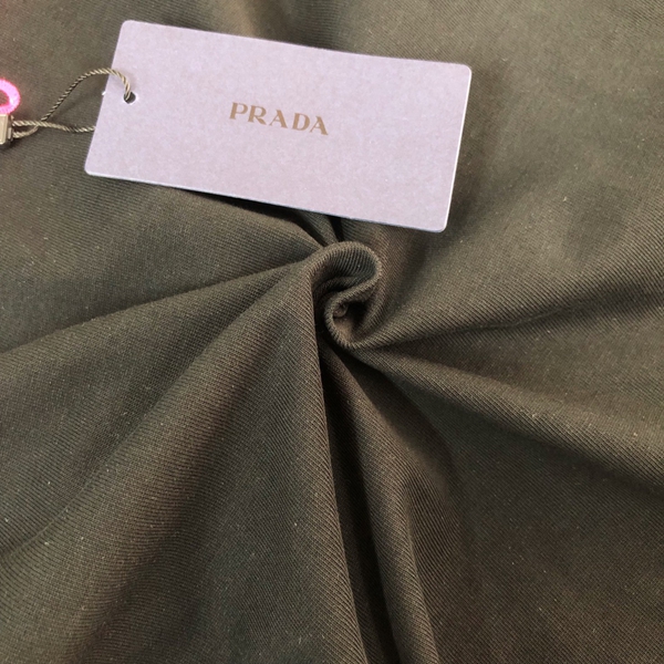 ブランドTシャツ角部分ディテール